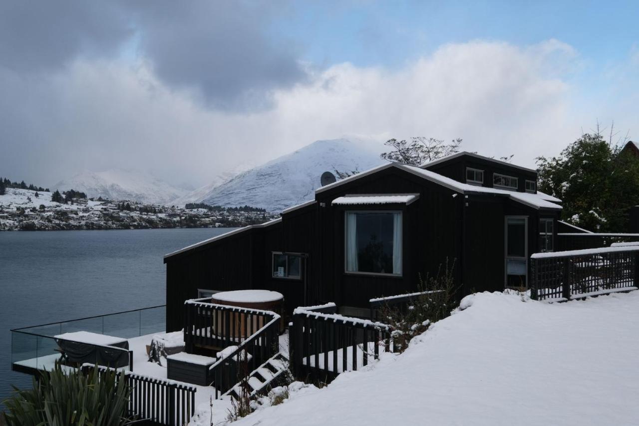 Queenstown Lakefront Dream 4 Bed Dış mekan fotoğraf