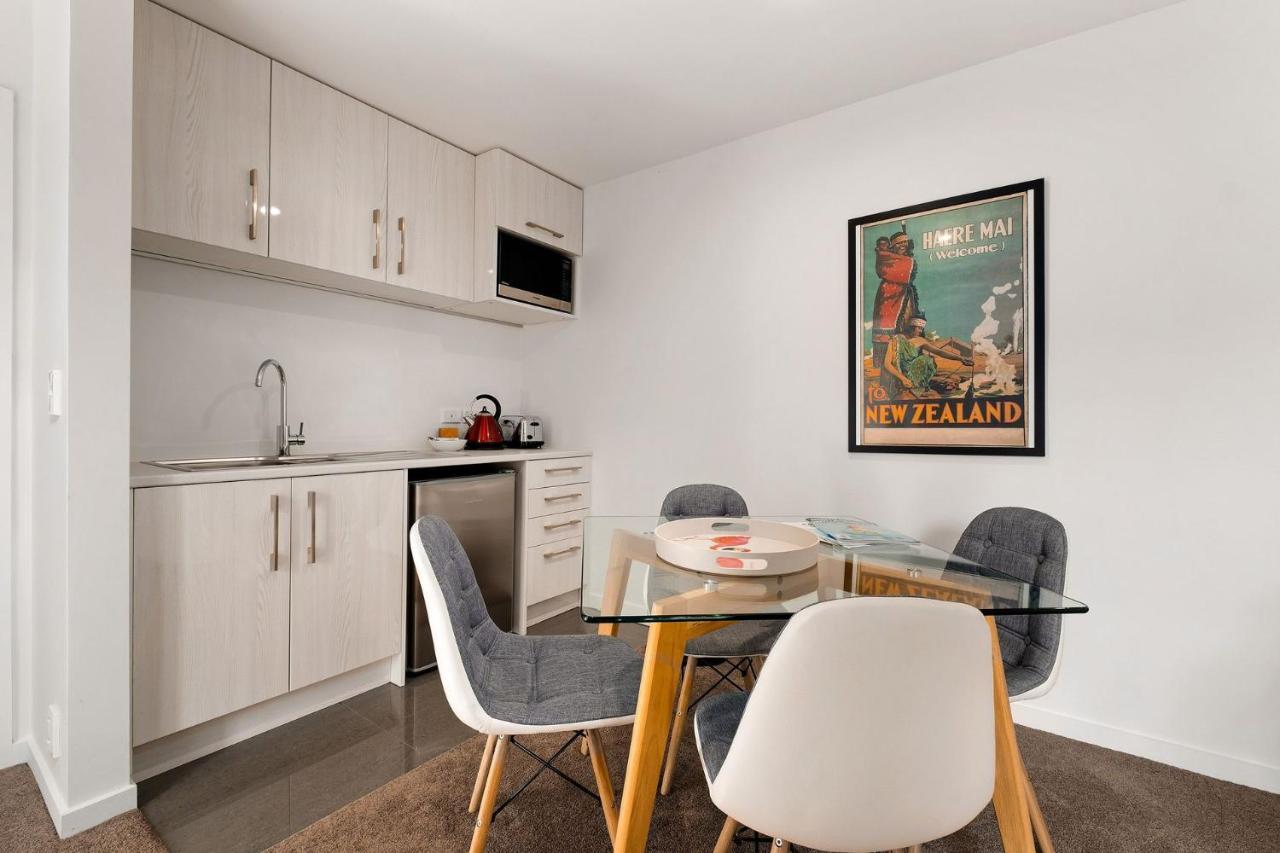 Queenstown Lakefront Dream 4 Bed Dış mekan fotoğraf